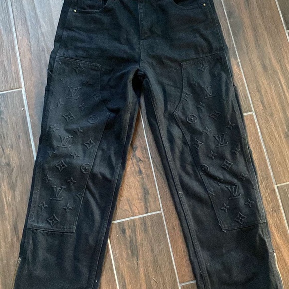 BLACK LOUIS VUITTON CARPENTER PANTS - Picture 1 of 2